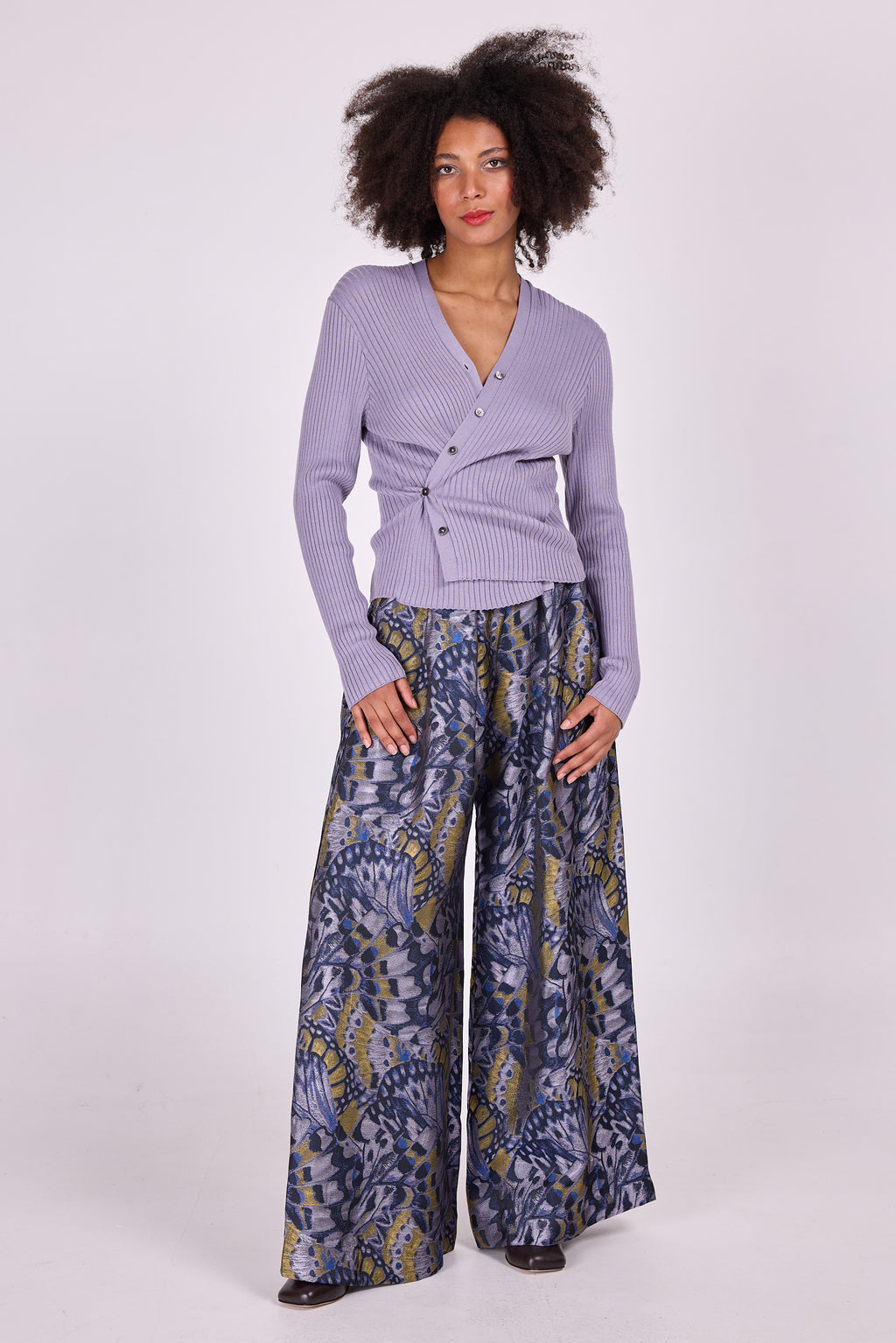 Pantalon Clinton en jacquard lilas à motifs de papillons