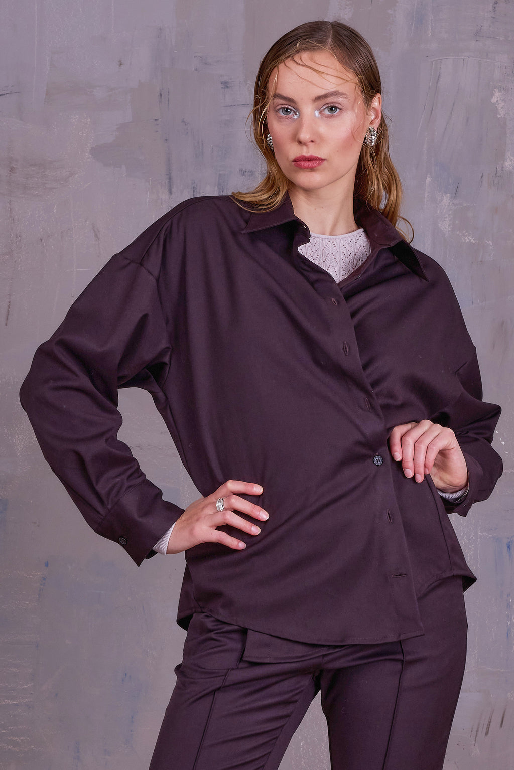 Gia asymmetrische blouse in after dark