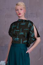 Gerita top in forest green wovens