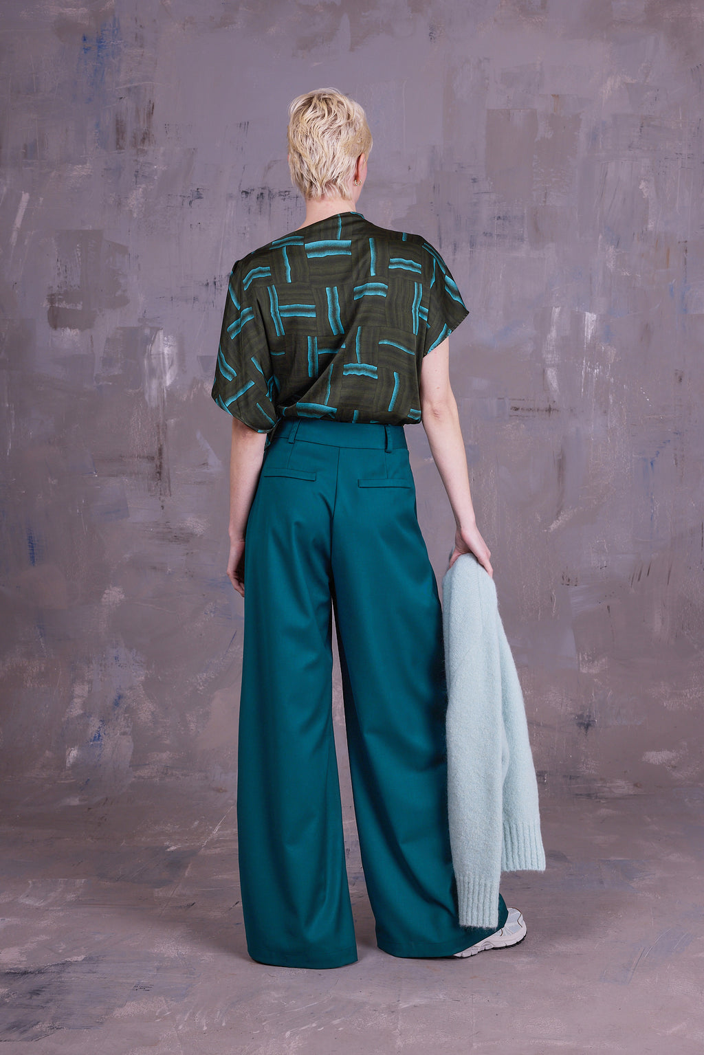 Gerita top in forest green wovens