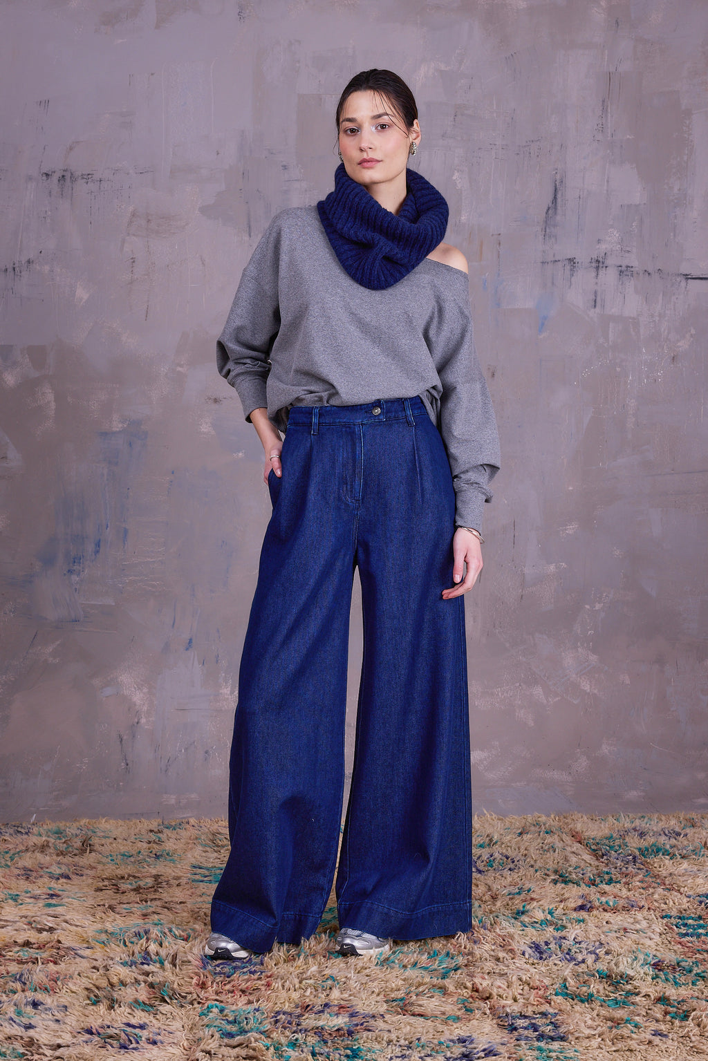 Gisella tubesjaal in midnight blue