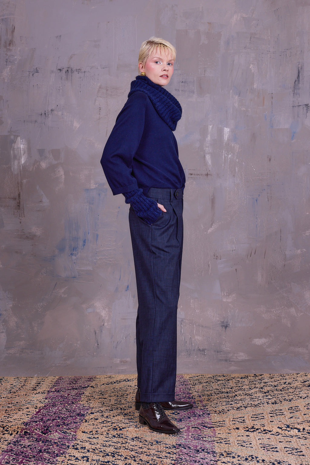 Gisella tubesjaal in midnight blue