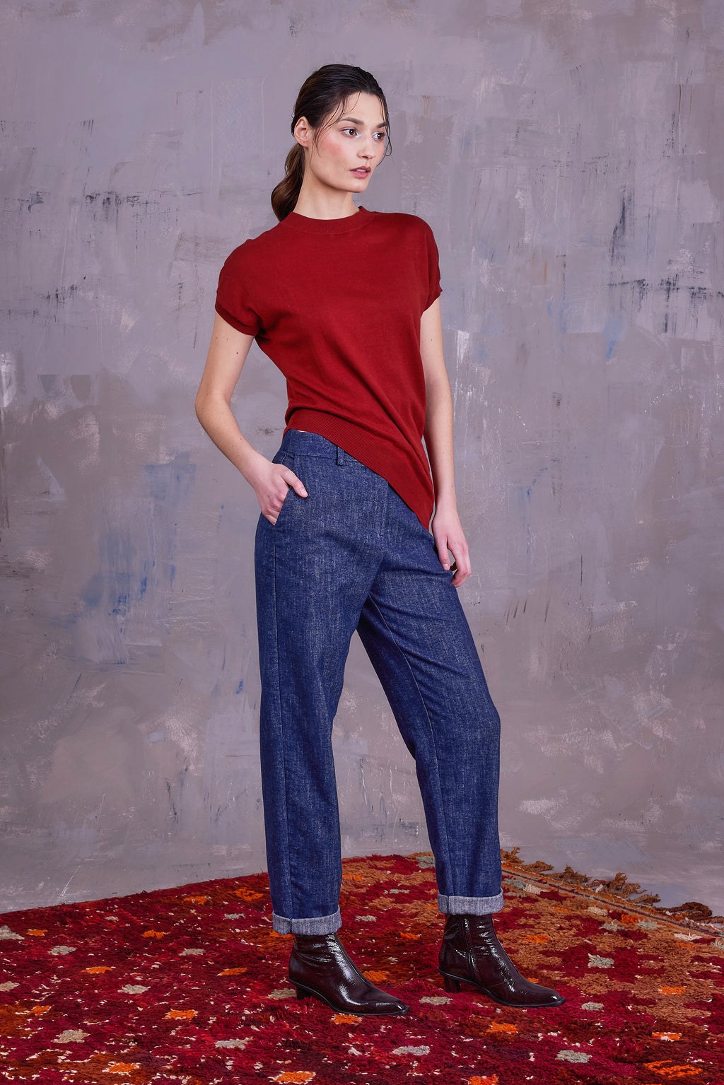 Top Gigi in red clay
