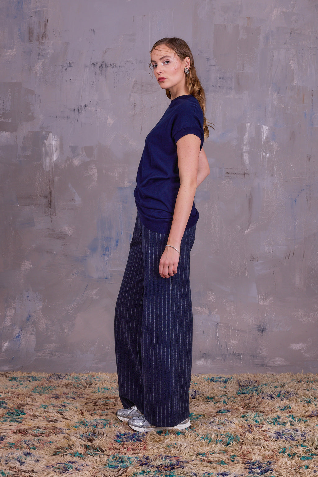 Top Gigi in dark navy