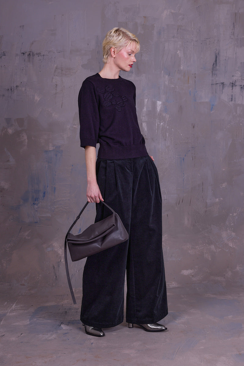 Oirlo sweater in black