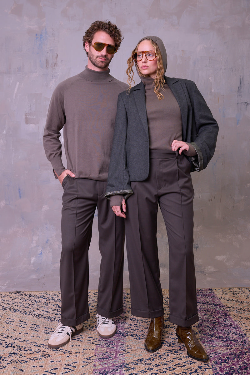 Gaetan olive turtleneck sweater