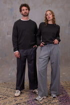 Ginger knitted sweater in graphite