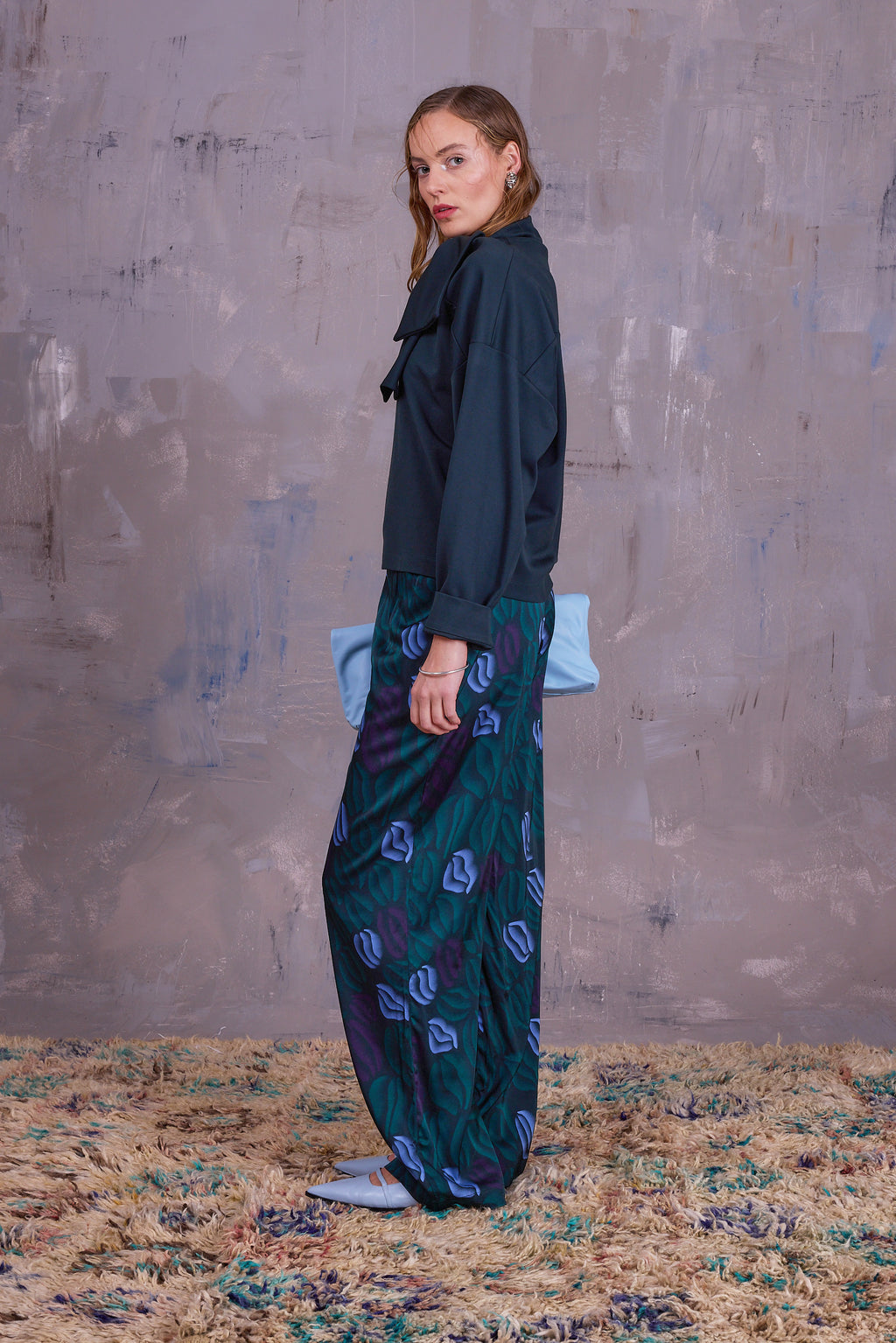 Gijsbrecht broek in burgundy blue lips