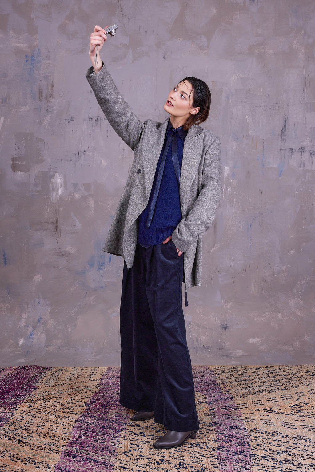 Freddy trousers in midnight blue