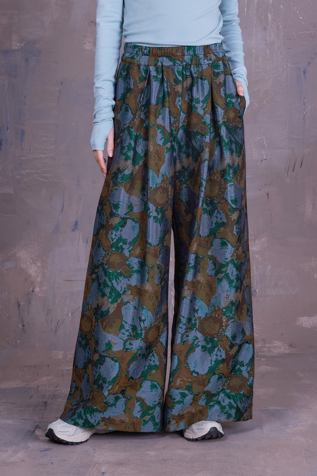 Freddy trousers in rivergreen jacquard