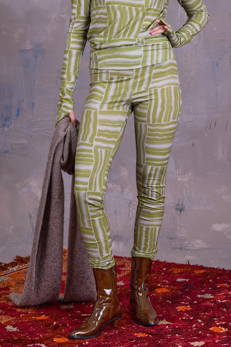 Etienne legging in lemon grass wovens