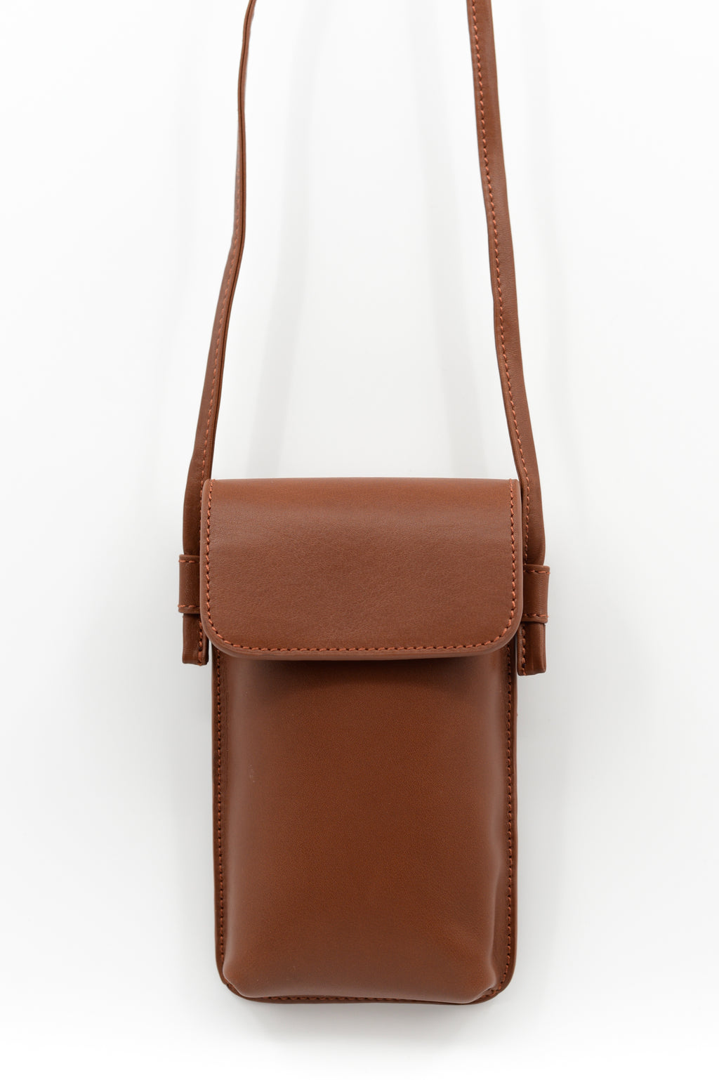Smartphone-Tasche aus cognacfarbenem Nappaleder