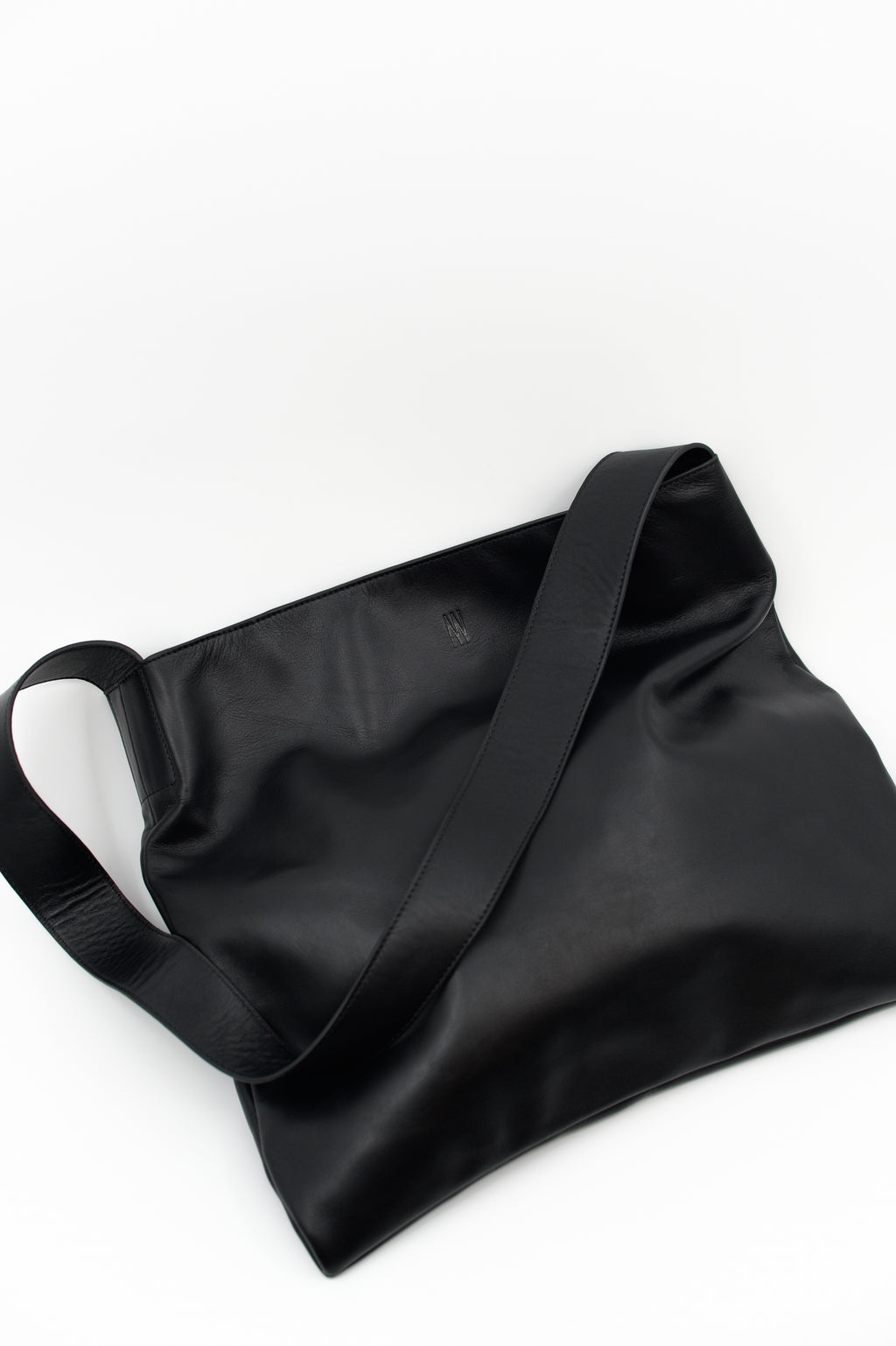 Big crossbody handtas in zwart nappaleer