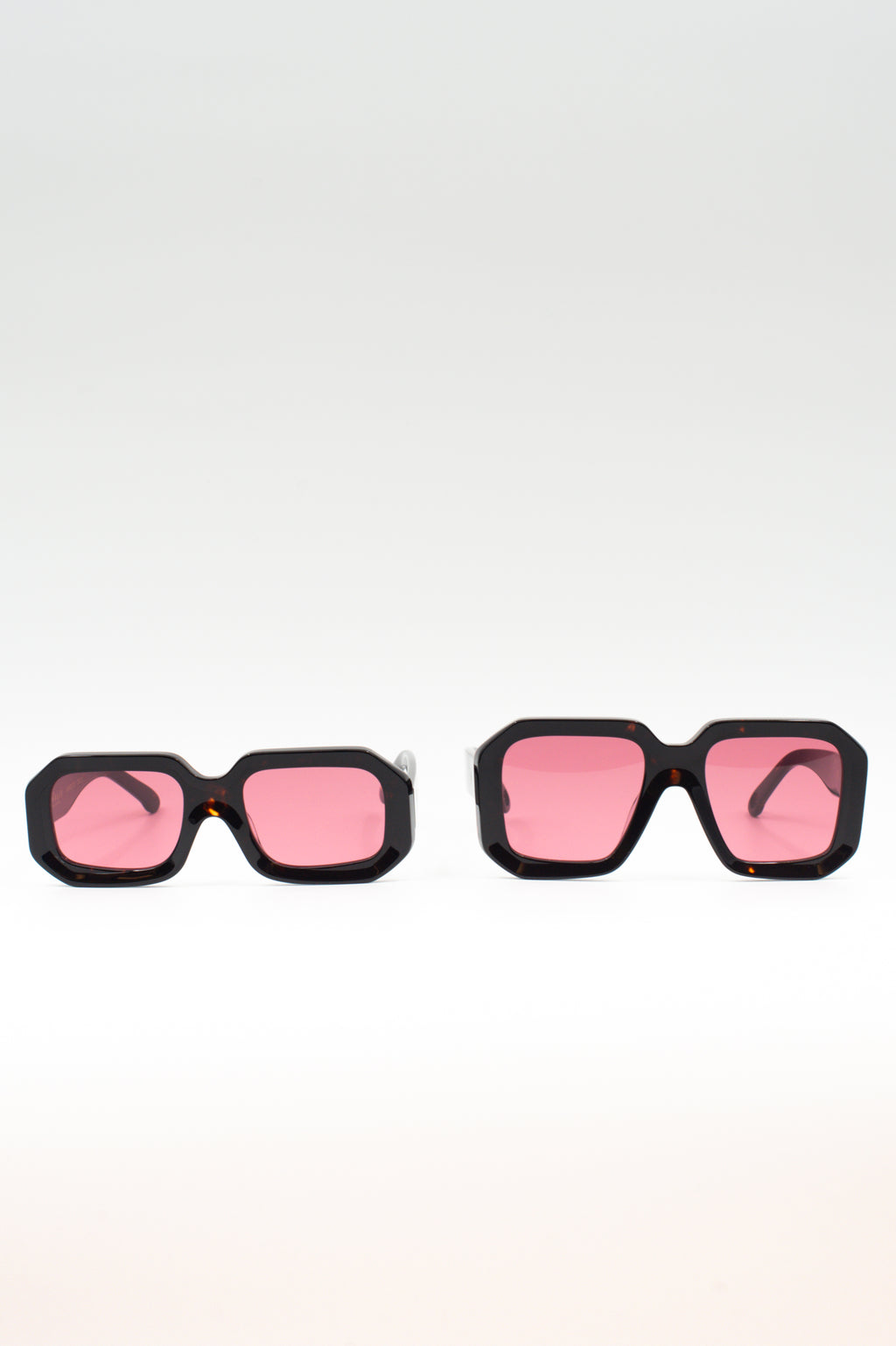 Onassis-Sonnenbrille in dunklem Schildpatt/Kirschrot