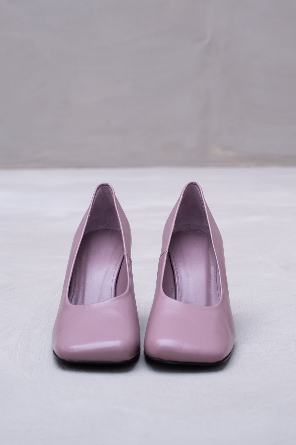 Flume pumps in mauve