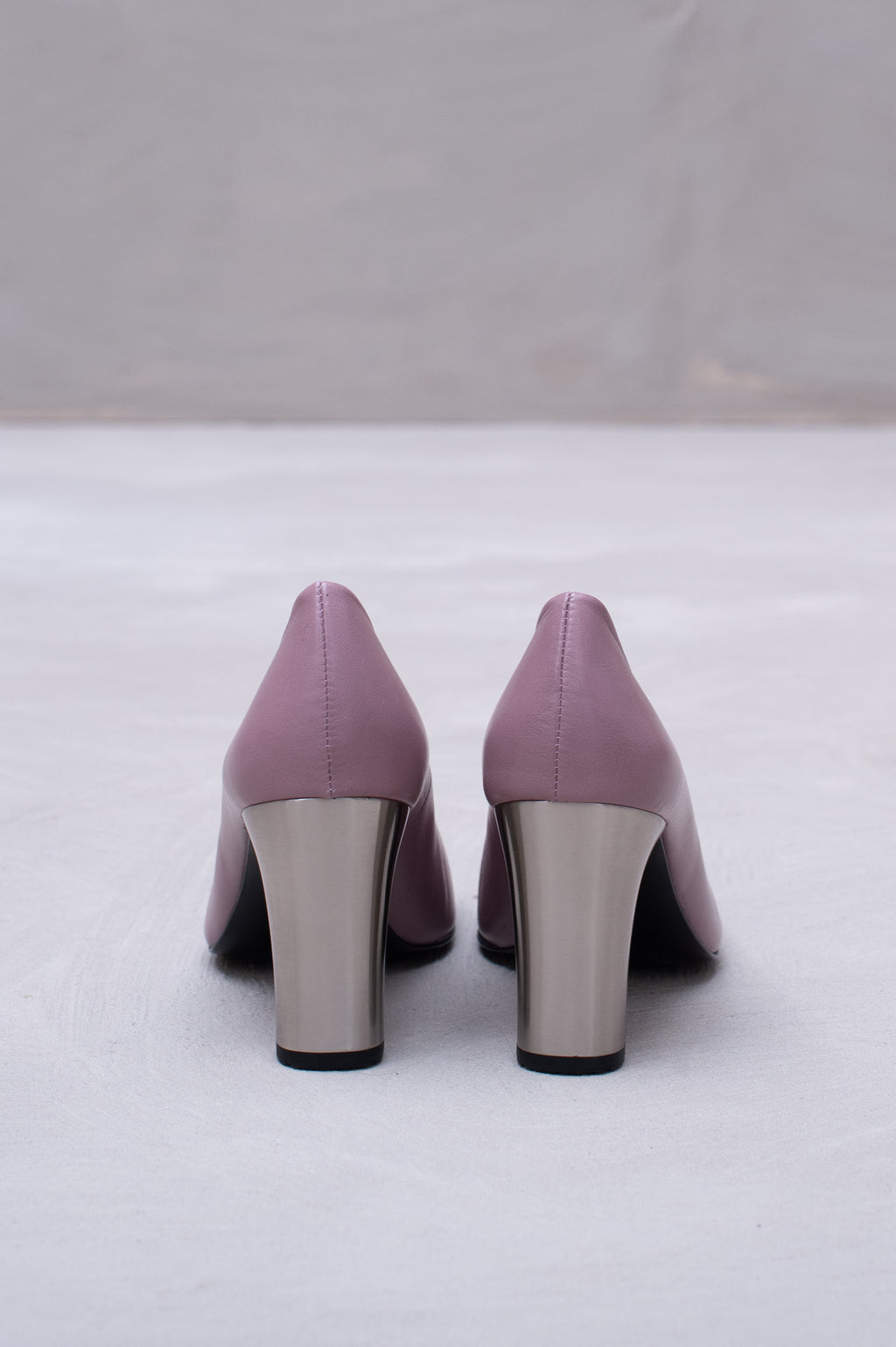Flume pumps in mauve