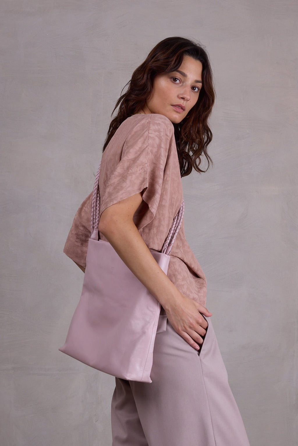 Pochette en rose brumeux