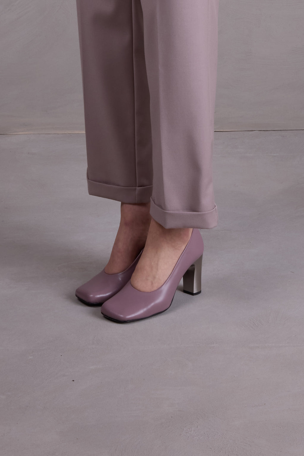 Flume pumps in mauve