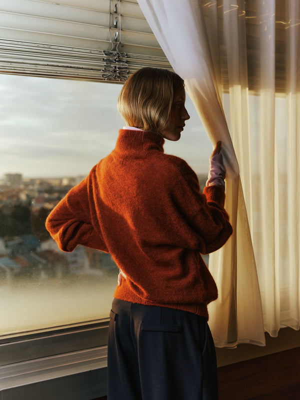 AUTUMN-WINTER '24: ECLECTIC ECHOES