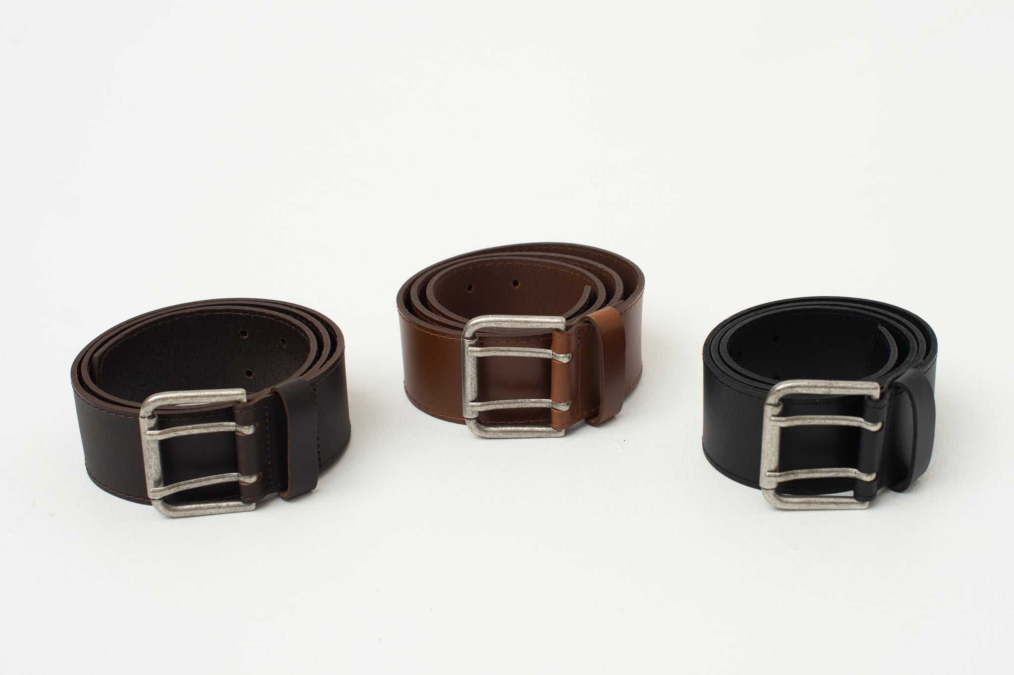 Dark brown belt with double closure