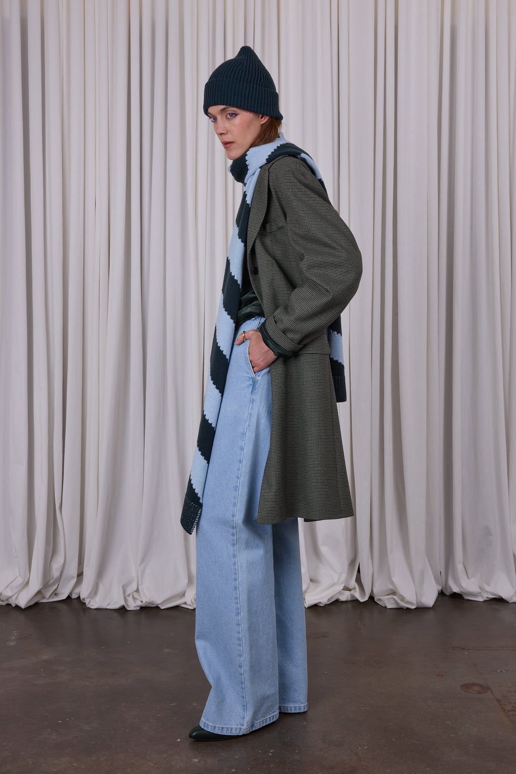 Dwight coat in green houndstooth