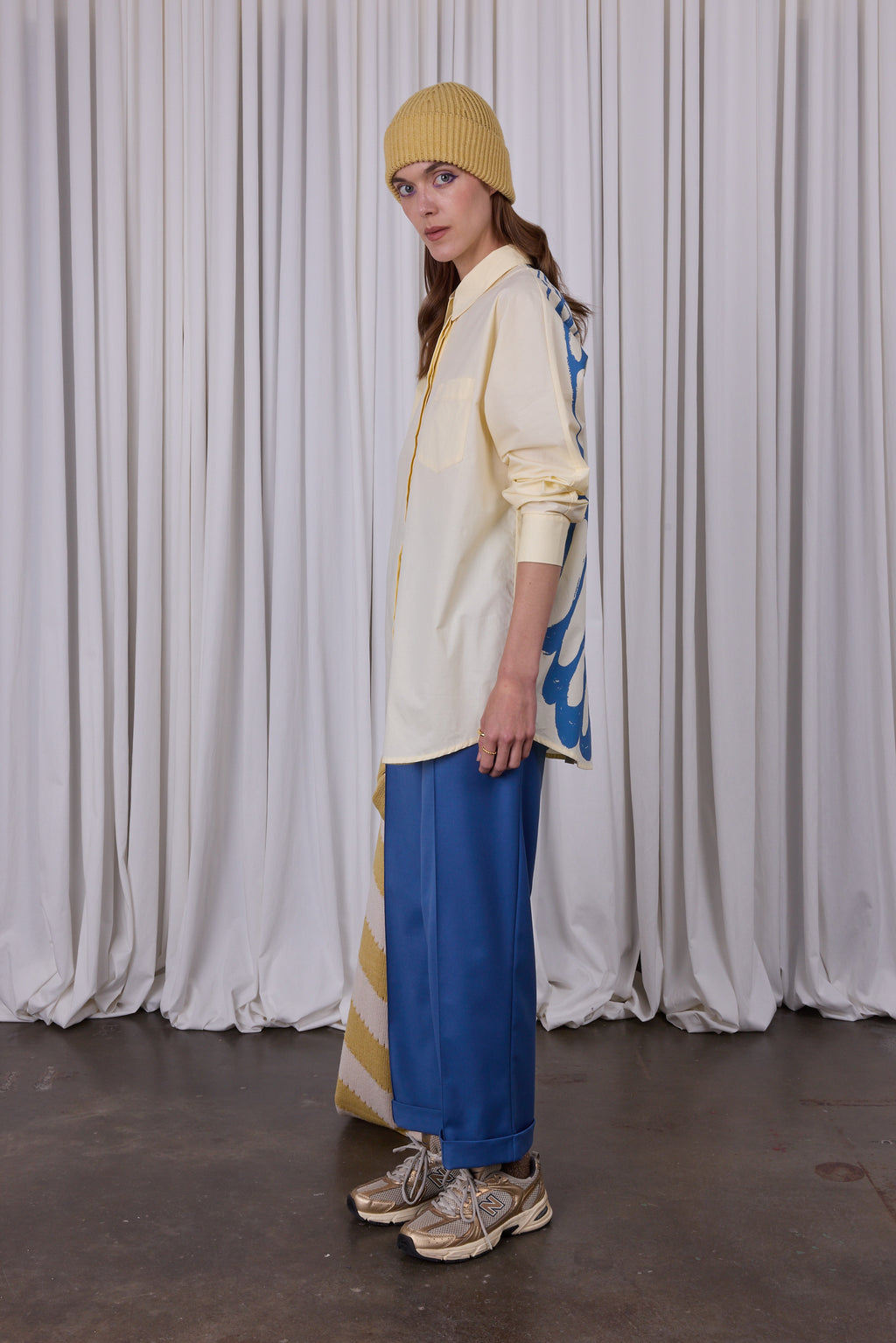 Emmelie Night Butterfly-Shirt in Vanille/Blau