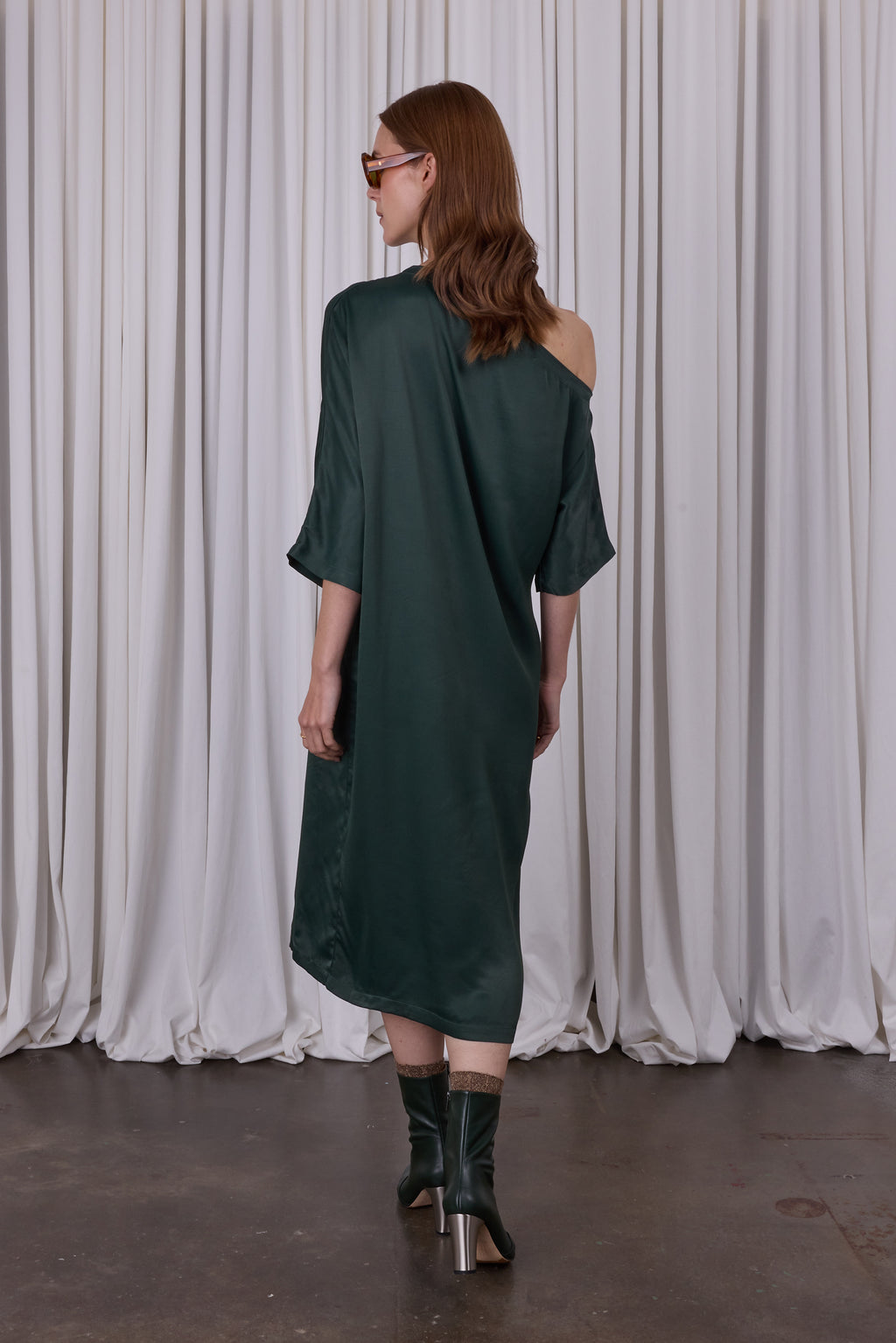 Esra pine satin dress