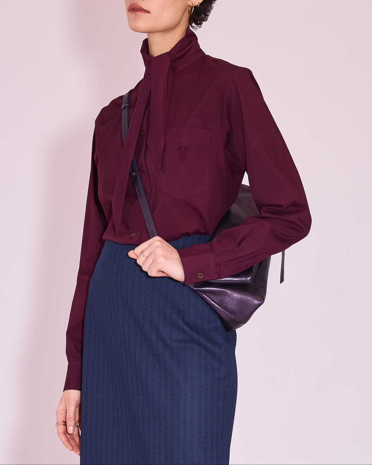 Gennaro handtas in metallic purple