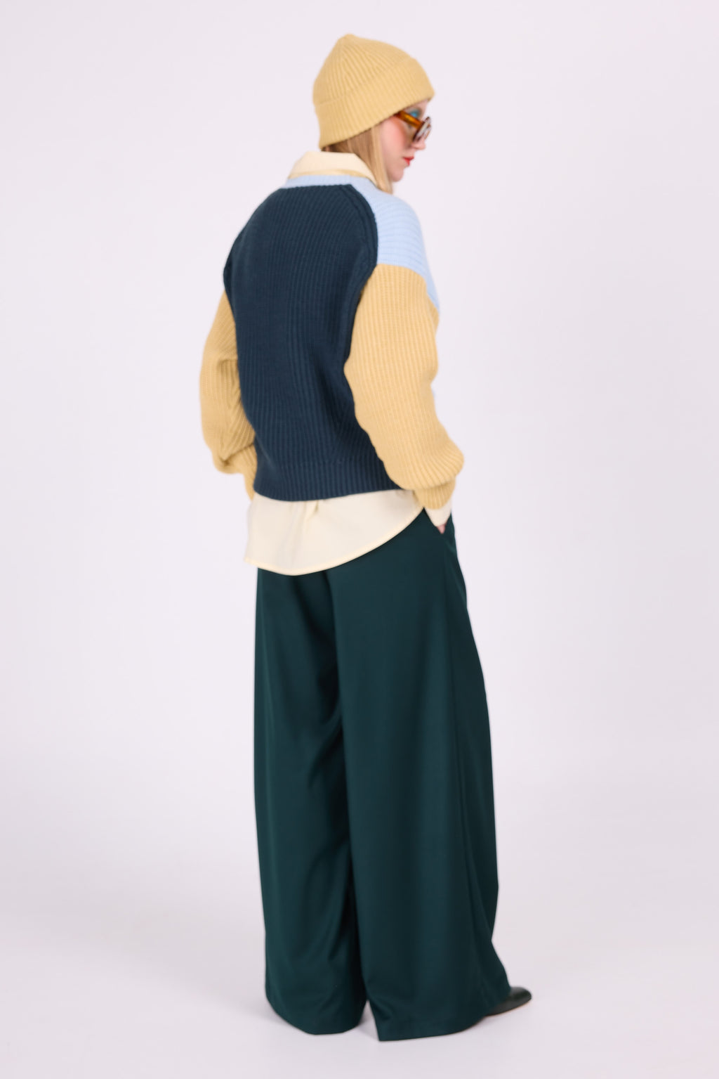 Washington hellblau-bananenfarbener Pullover