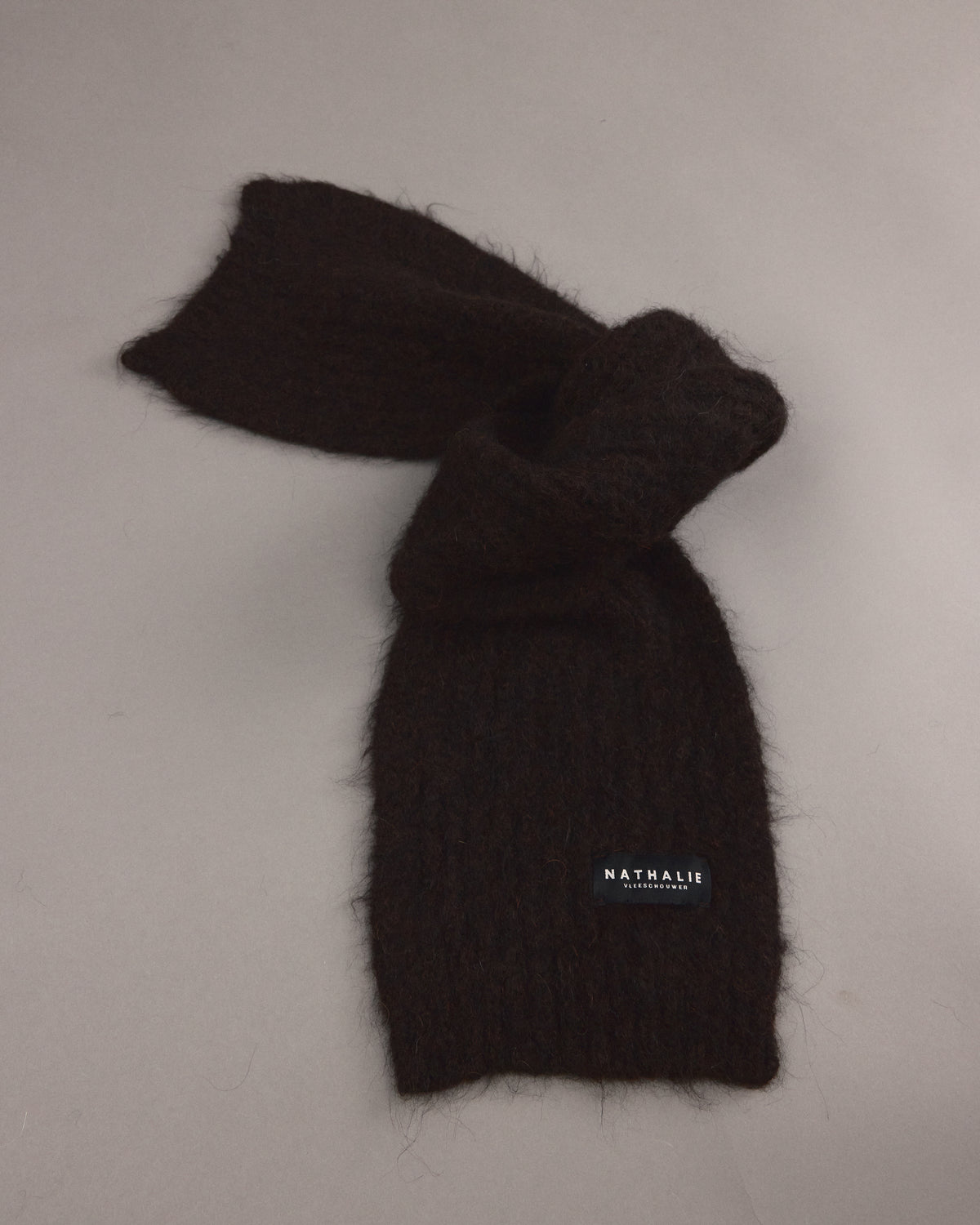 Jambi scarf in black bean 