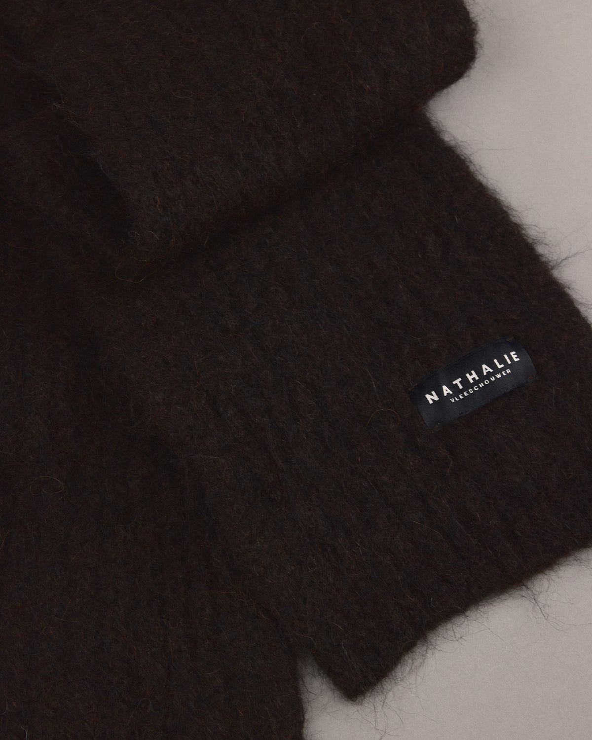 Jambi scarf in black bean 