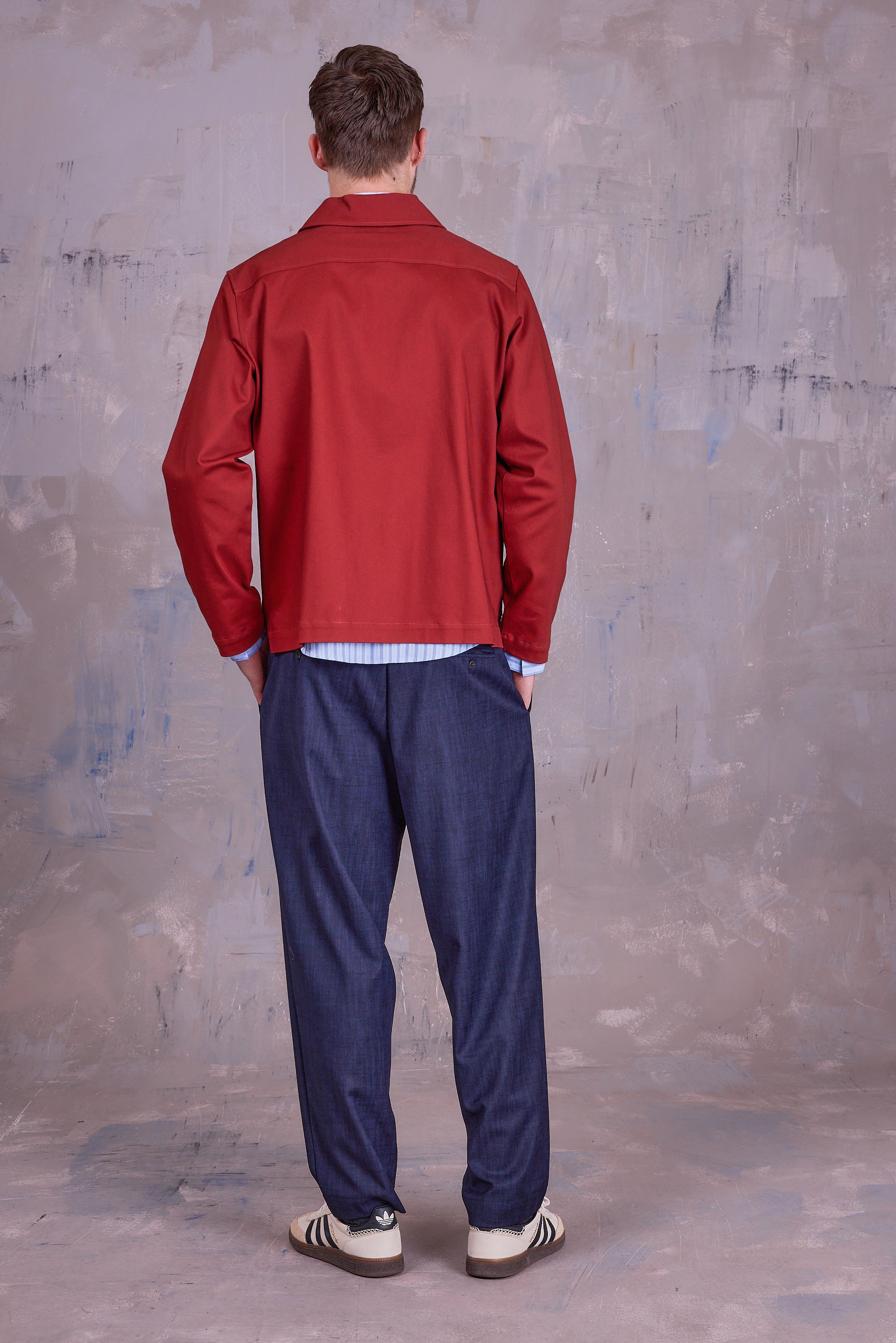 Gerre jasje in red clay