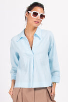 Daan blouse in sky blue french cotton