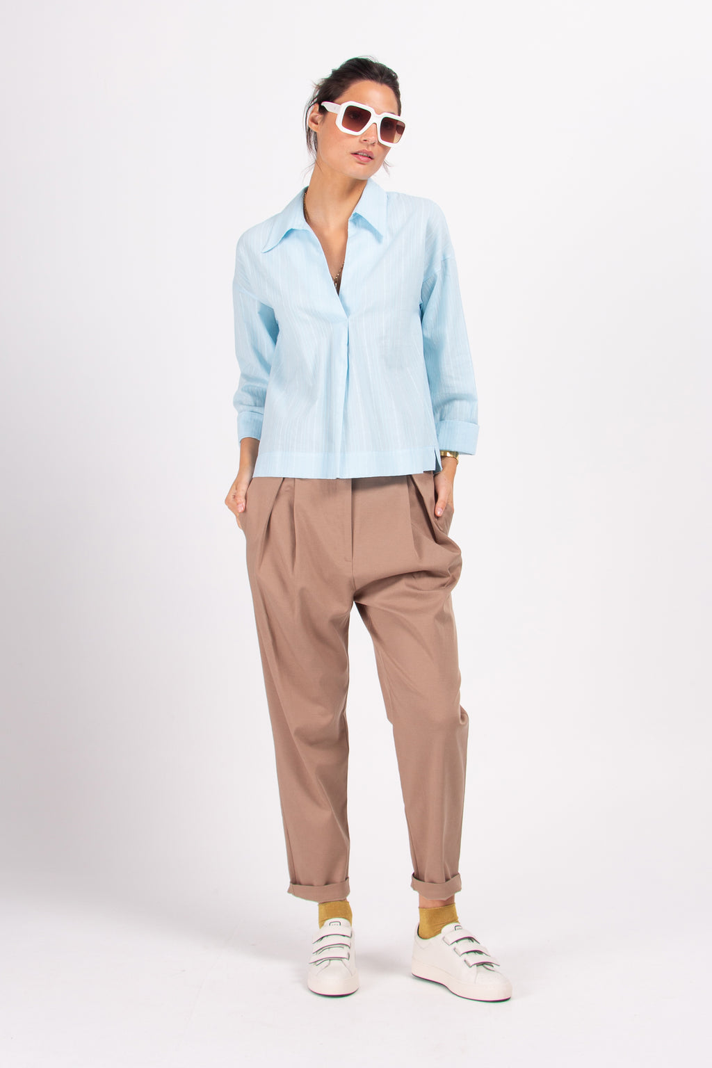 Daan blouse in sky blue french cotton