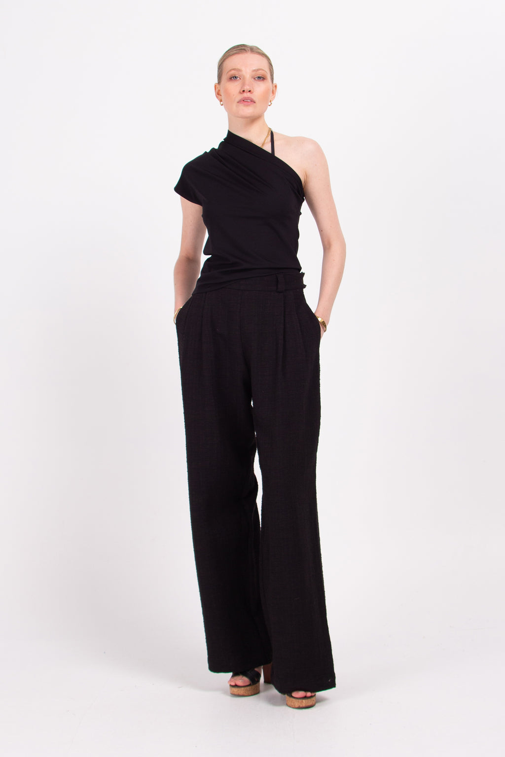 Denver black asymmetric top