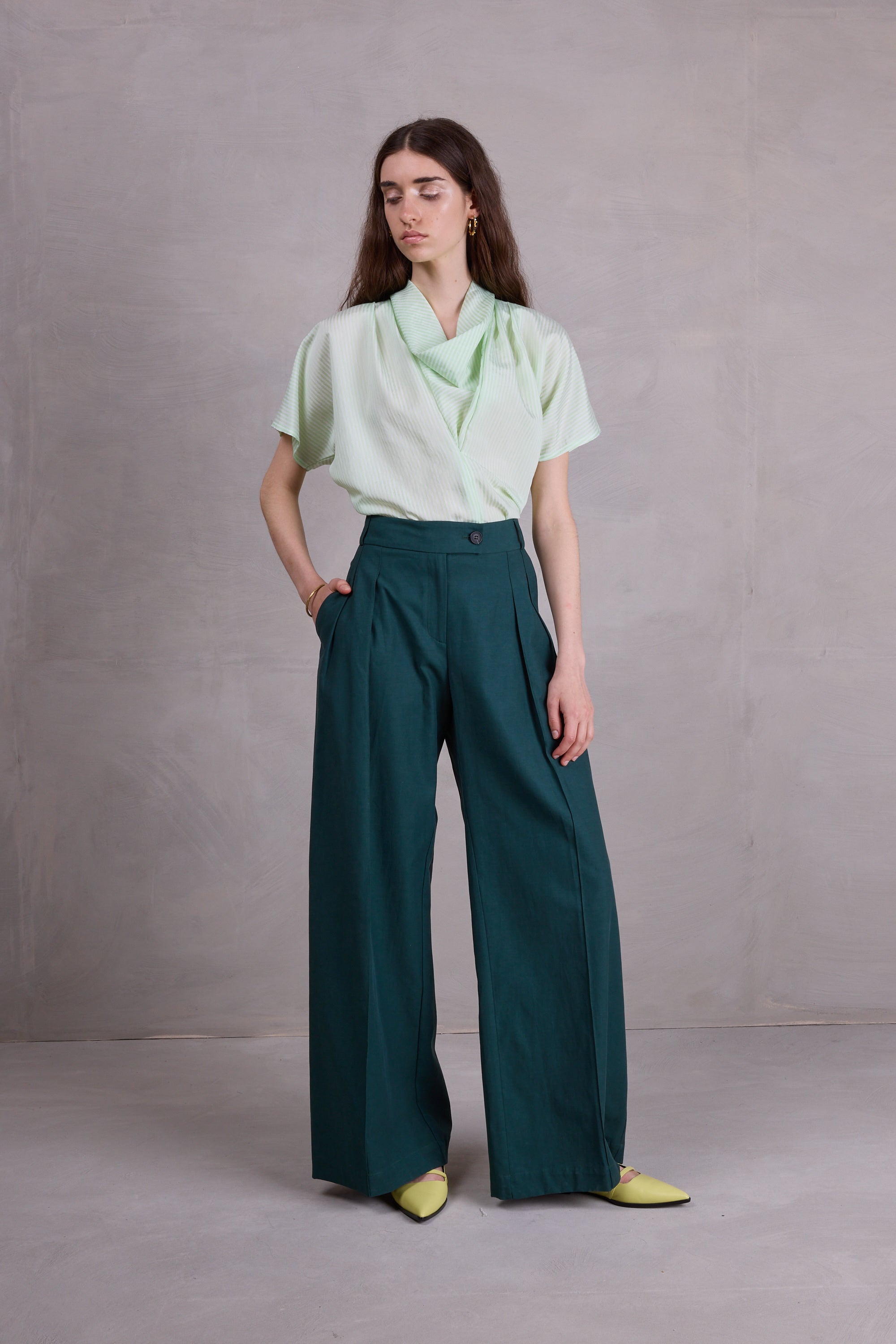 Filipa lichtgroen gestreepte blouse