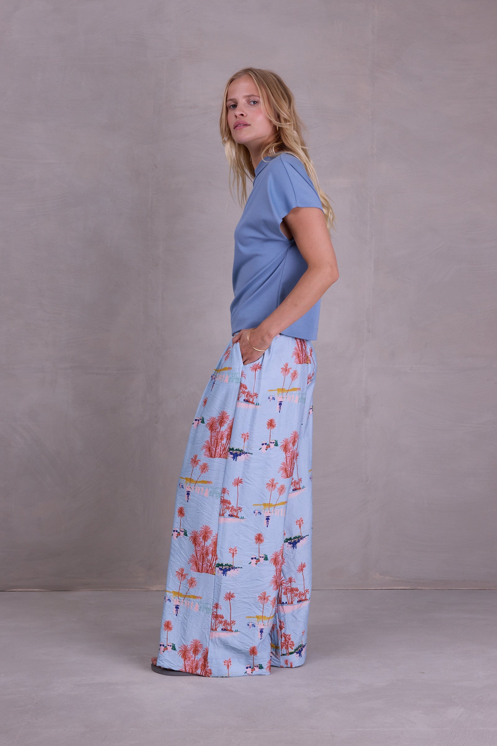 Fella asymmetrical top in dusk blue