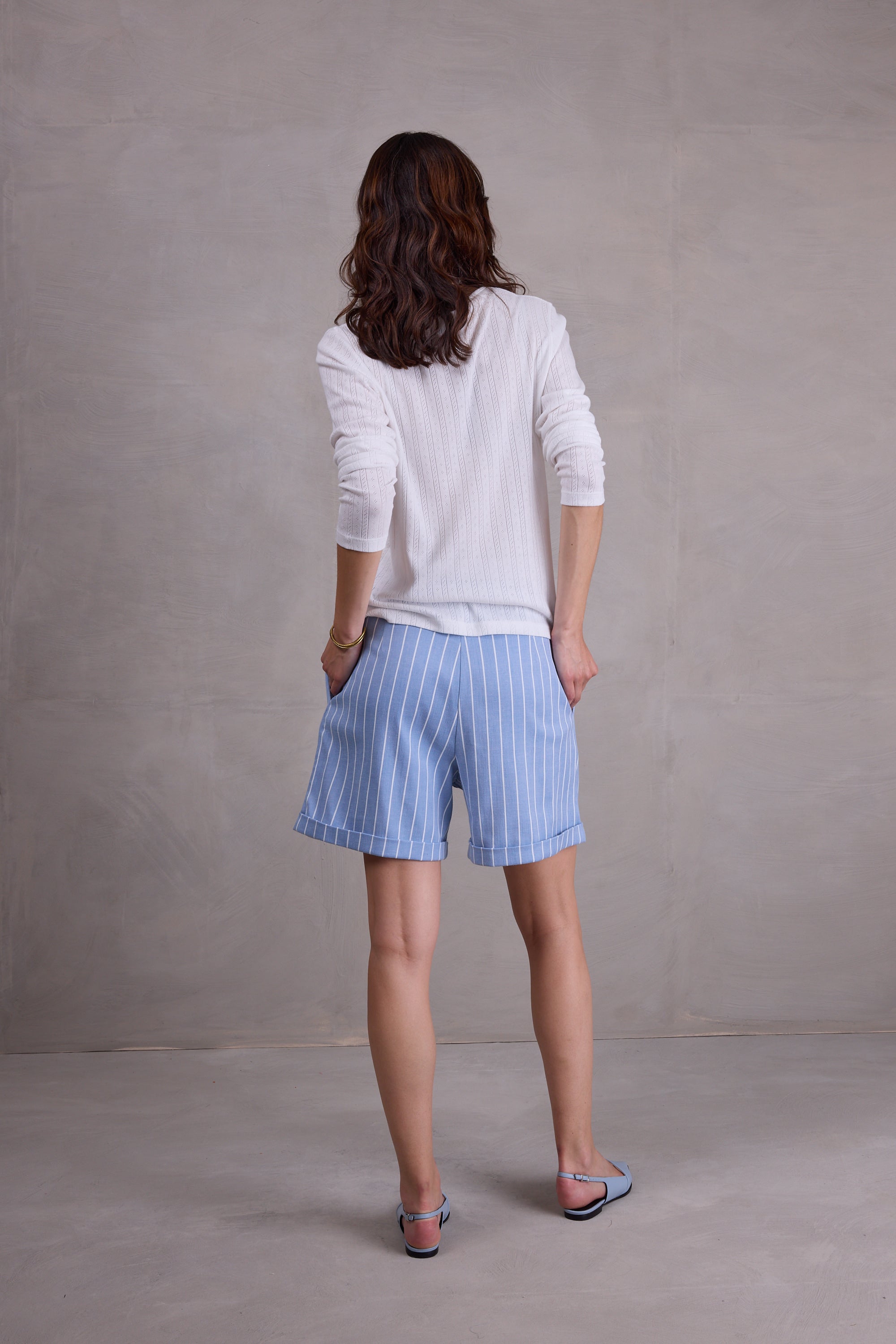 Diaz Shorts aus powder blue stripes