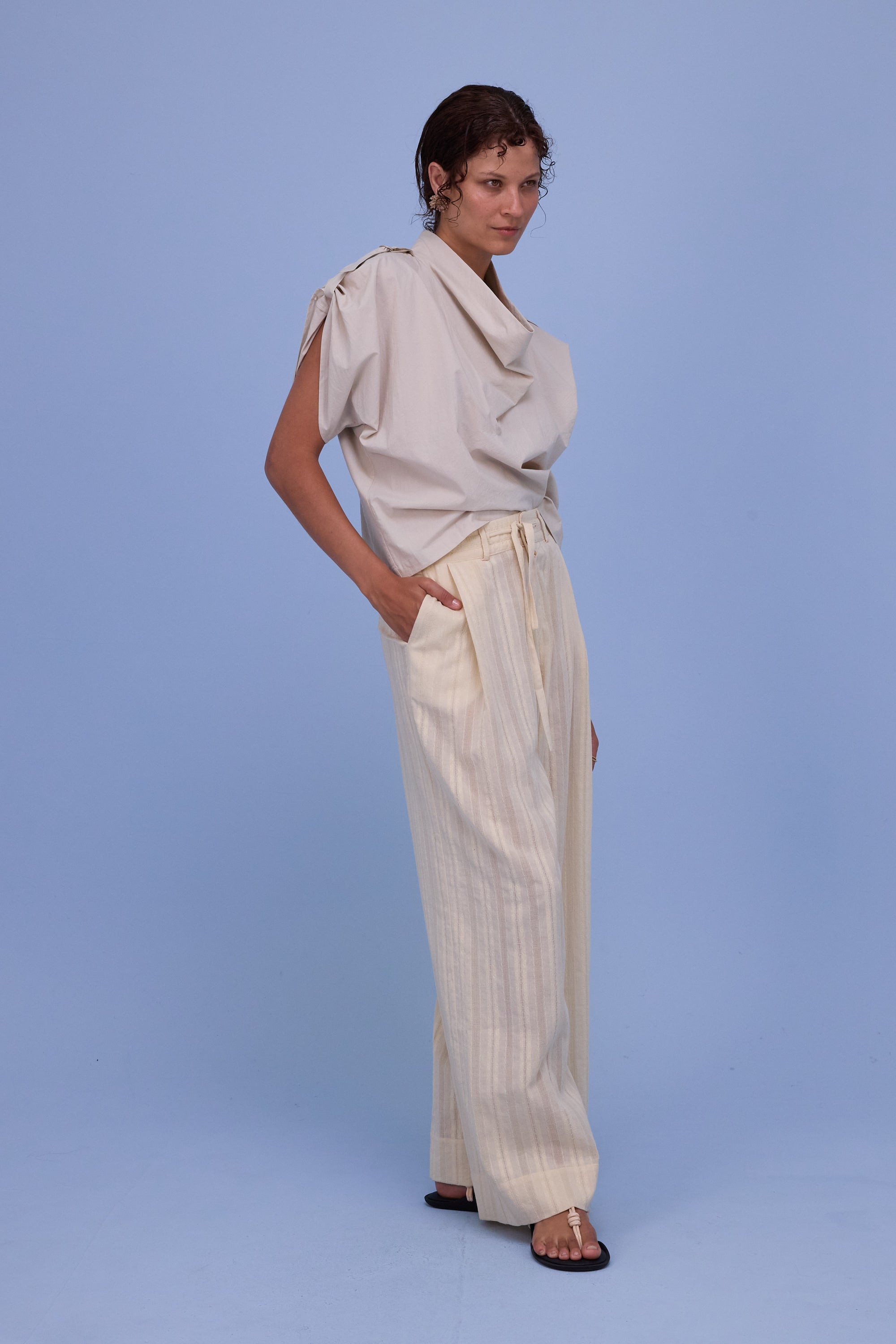 Flora blouse in chalk white