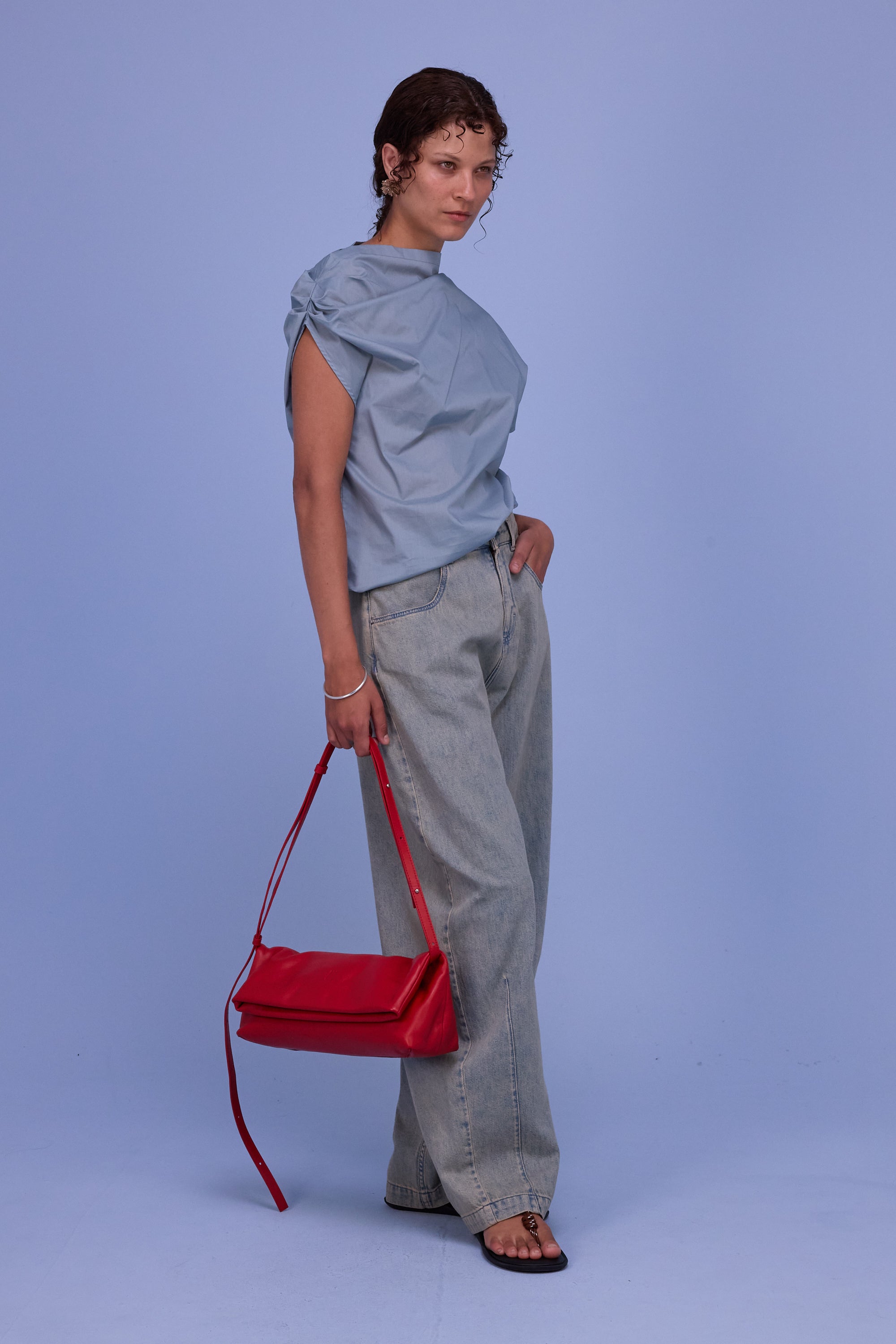 Feline top in dusk blue