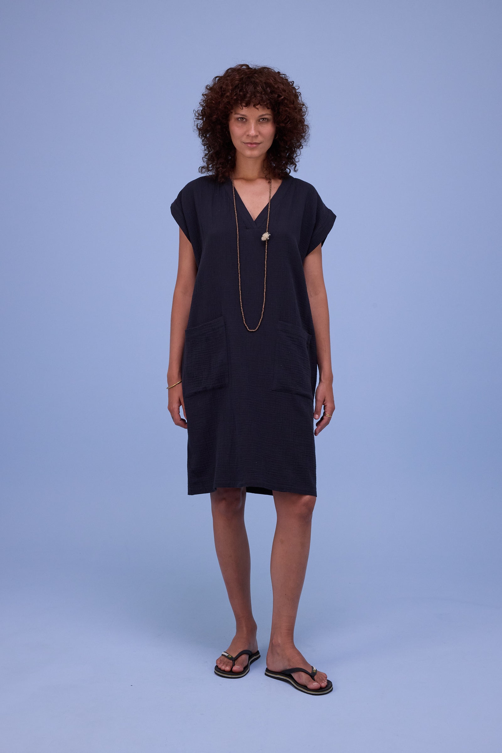 Helena dress in off-black tetra