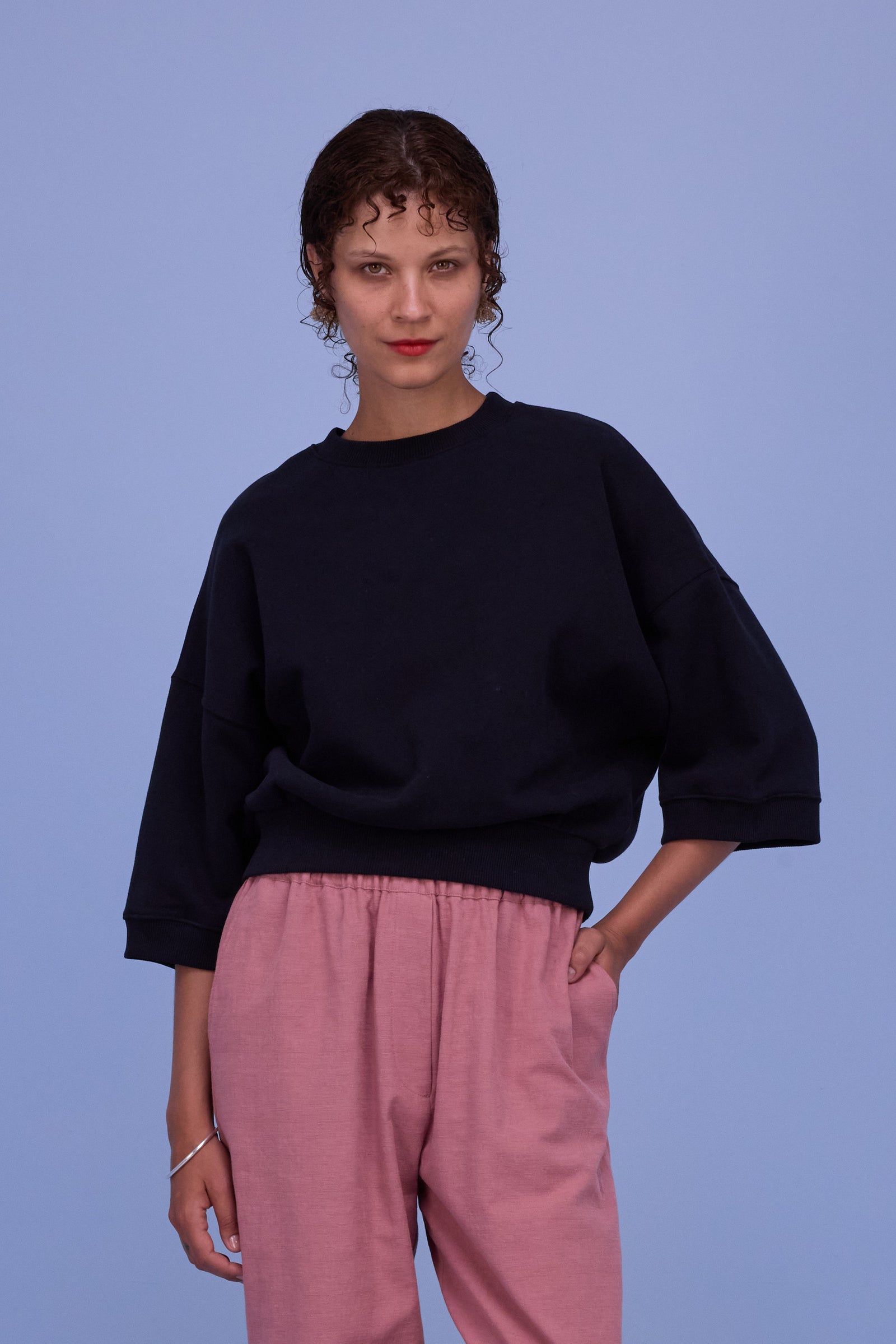 Hibiscus black sweater