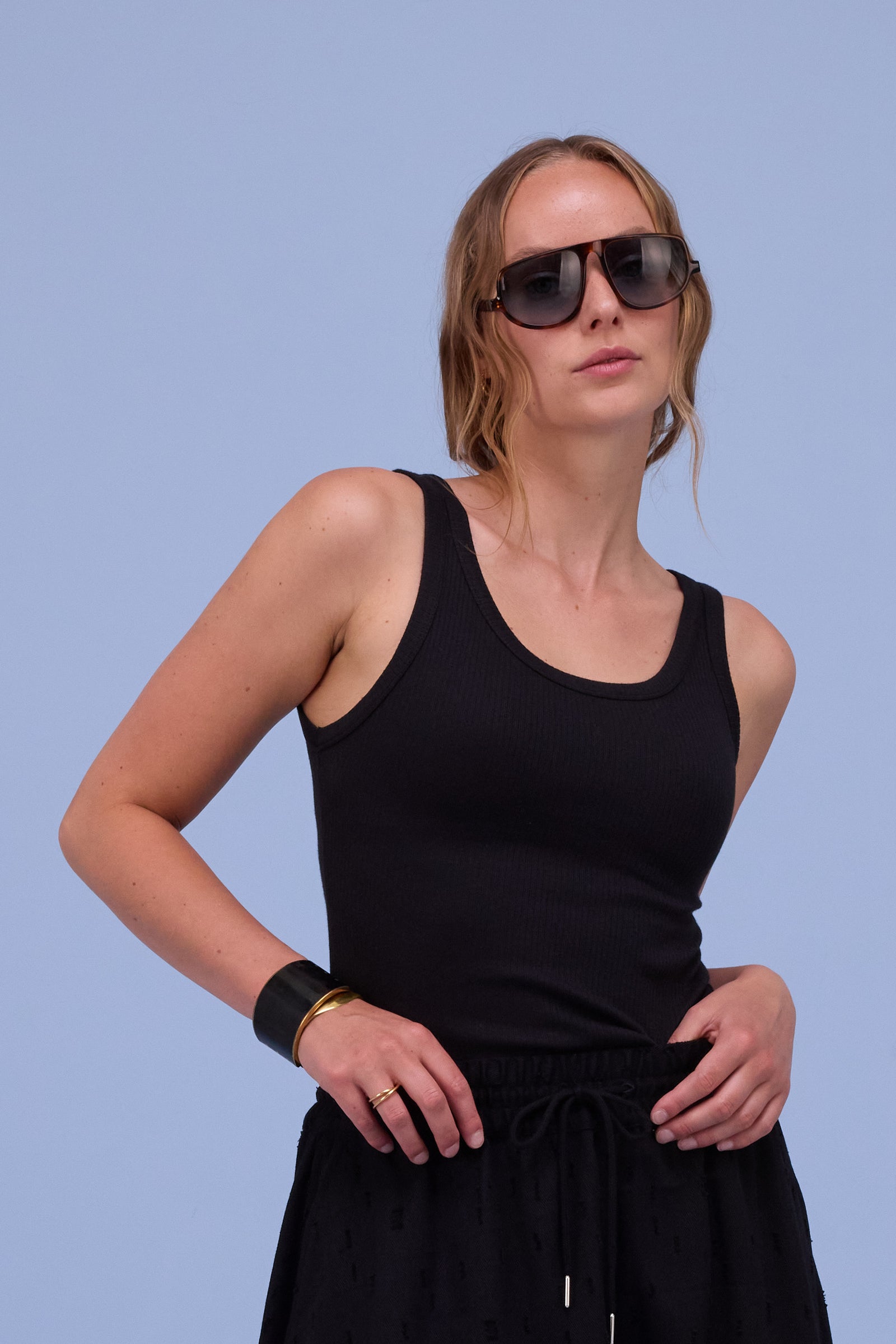 Huma black tank top