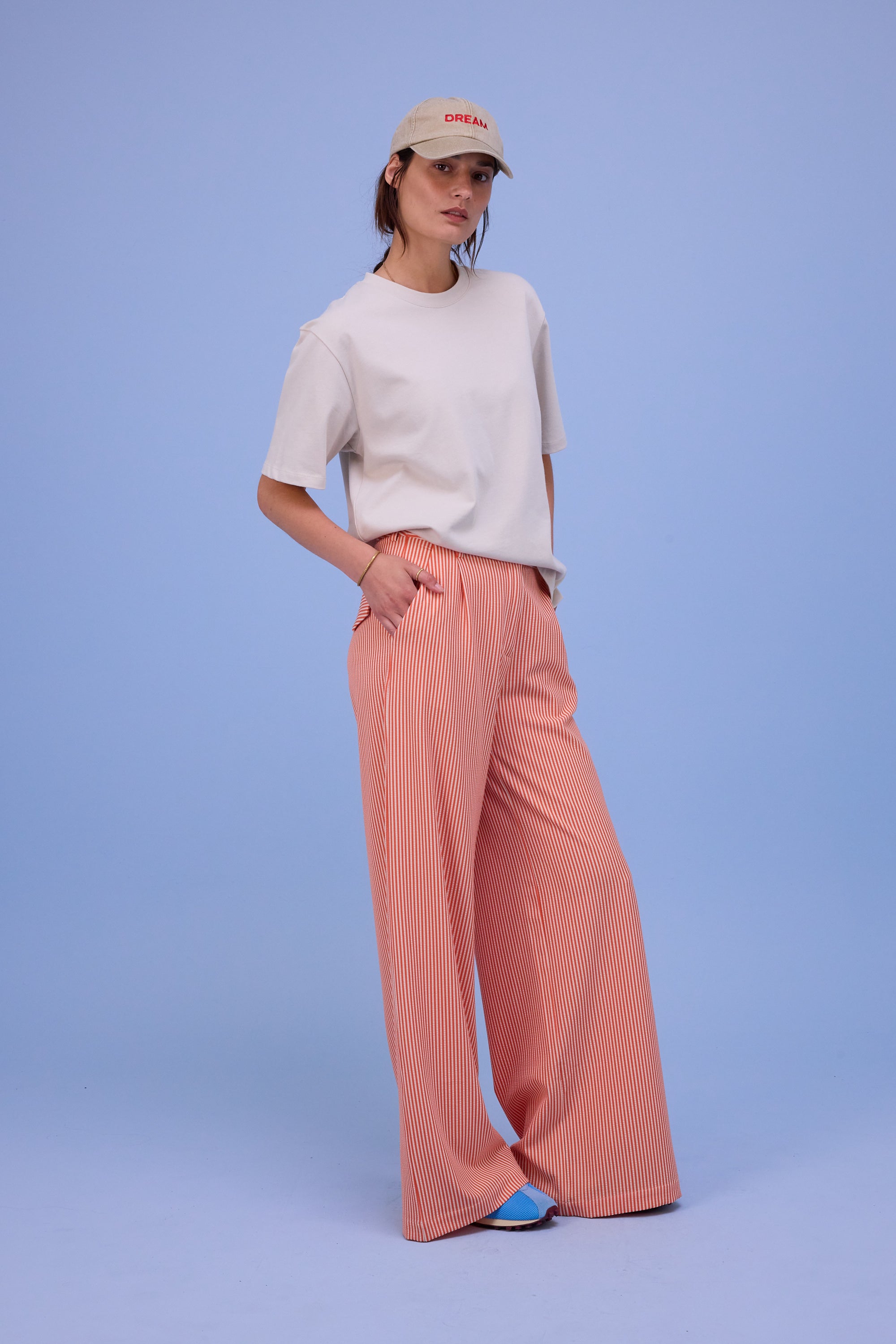 Haiden T-shirt in almond