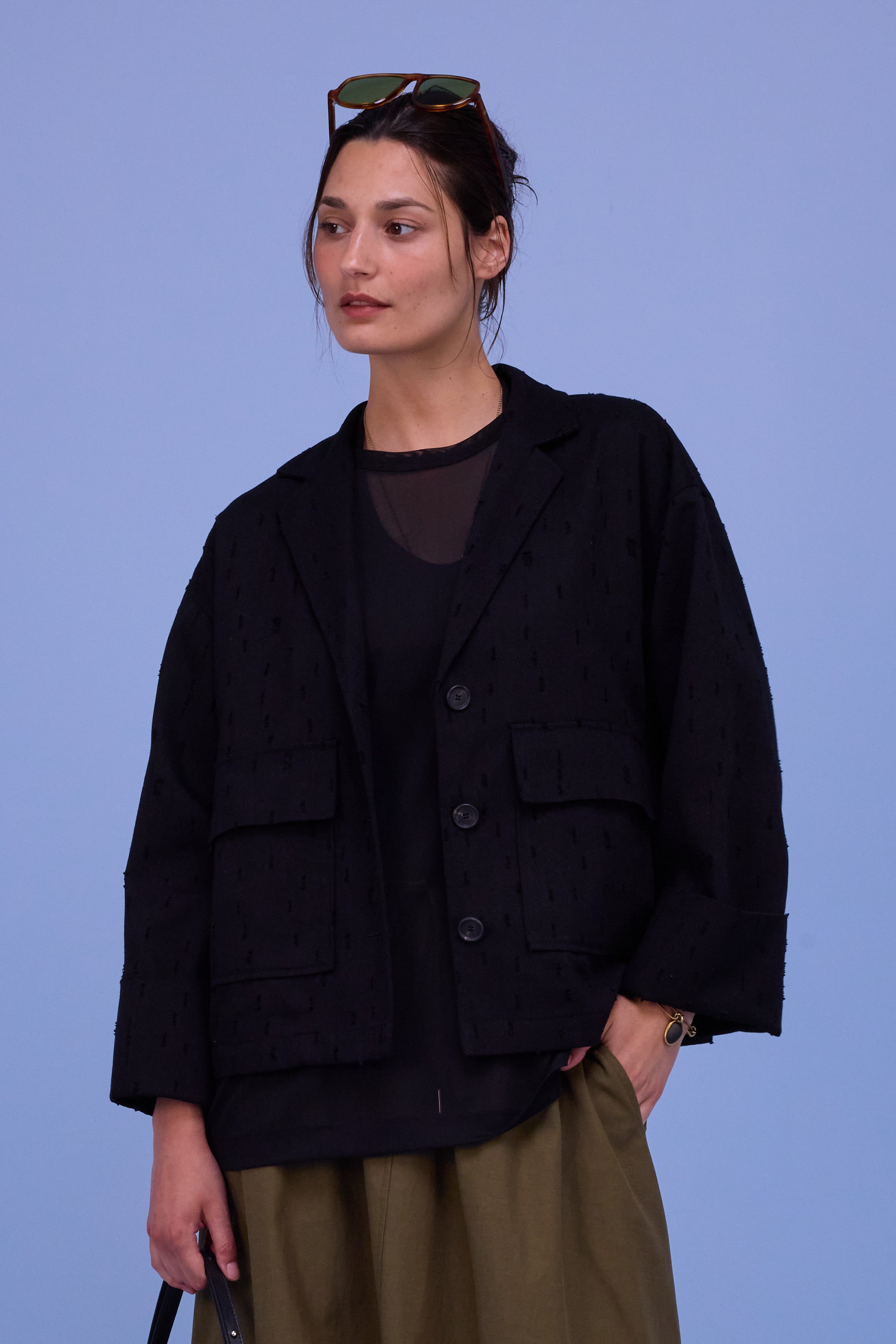 Helder jasje in black ripped cotton