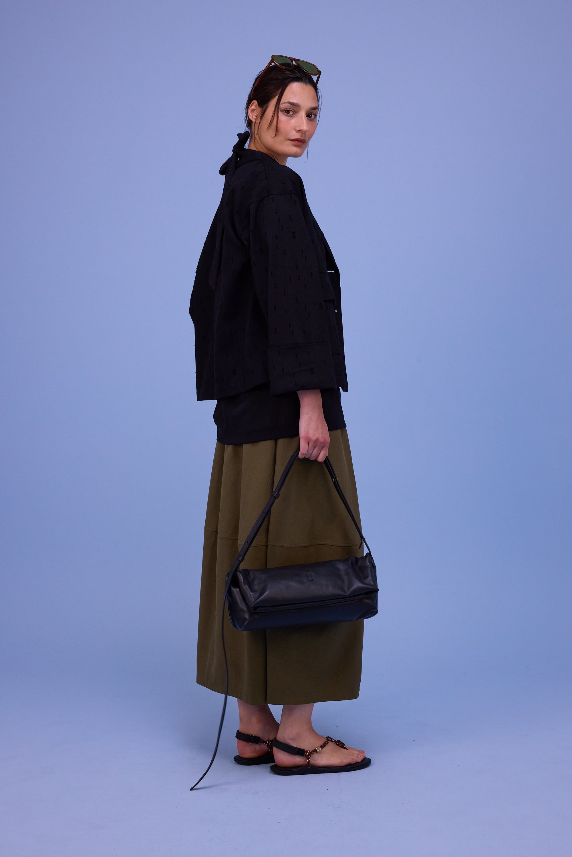 Helder jasje in black ripped cotton