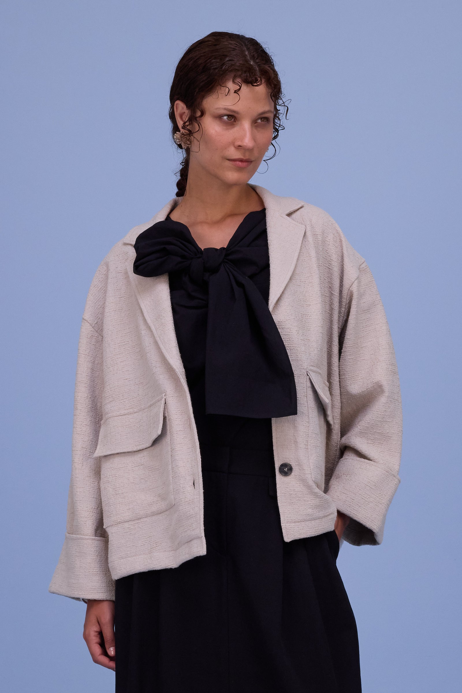 Helder jasje in sand tweedy cotton