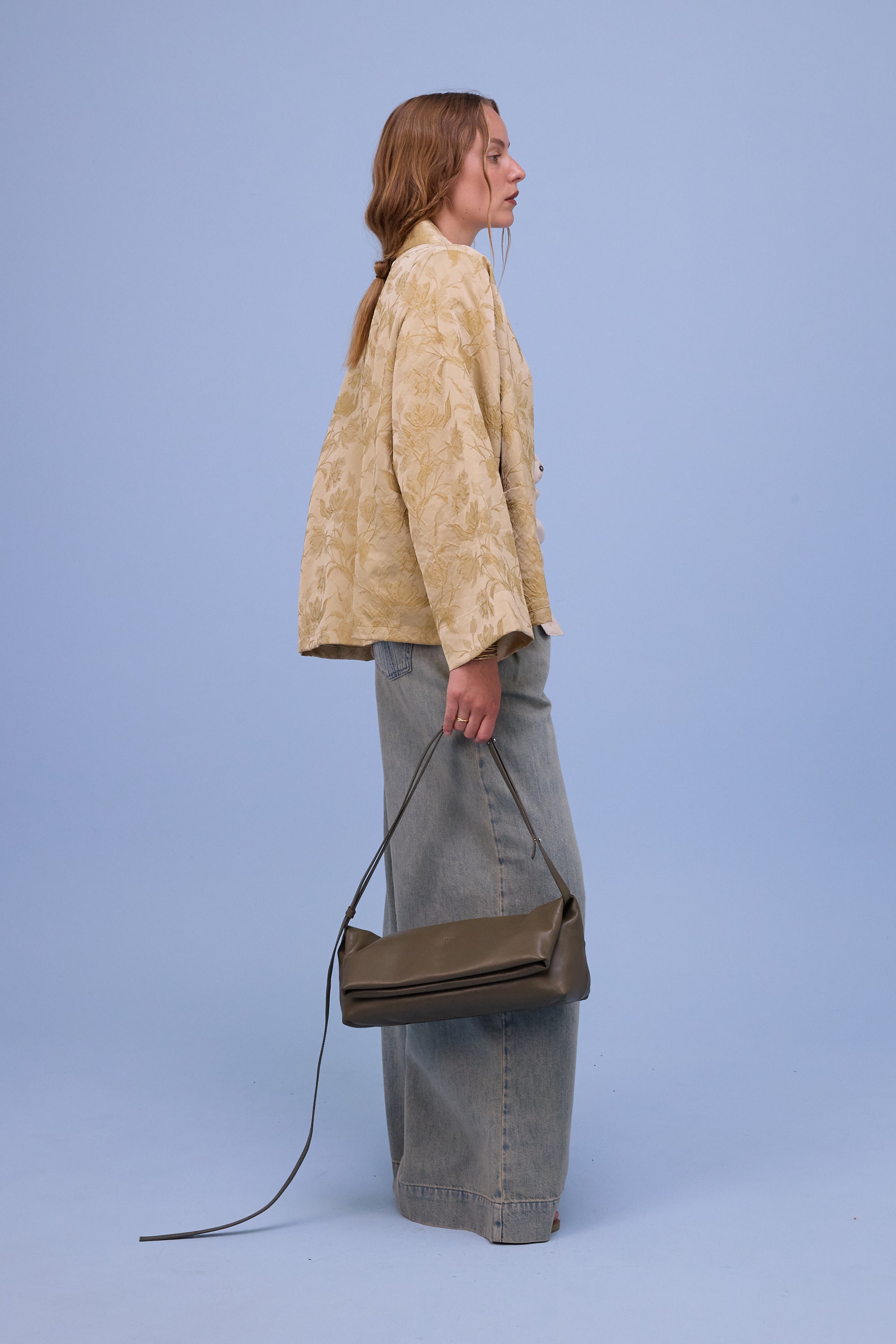 Flenn kimono in golden glow jacquard