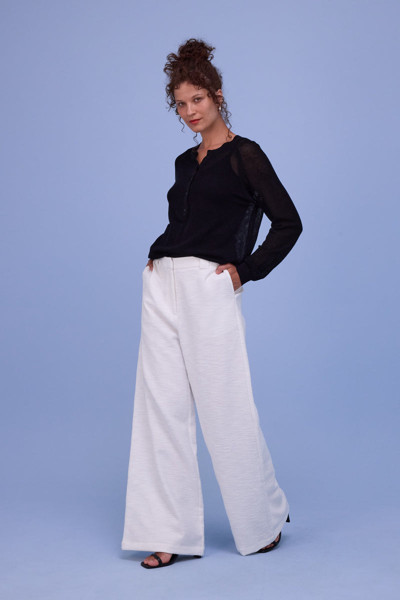 Hartford knitted sweater in black 