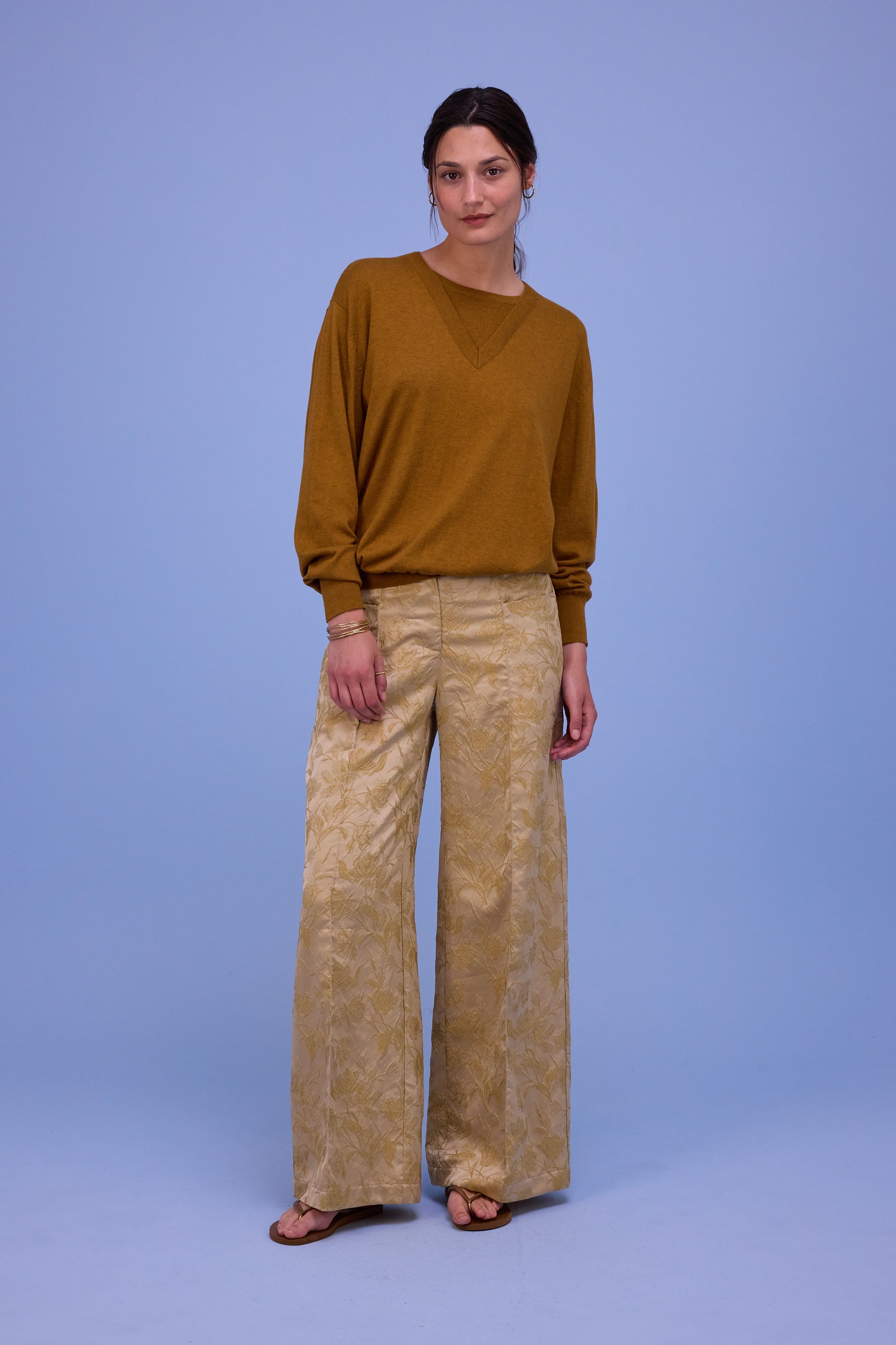 Hollywood knitted jumper in golden brown